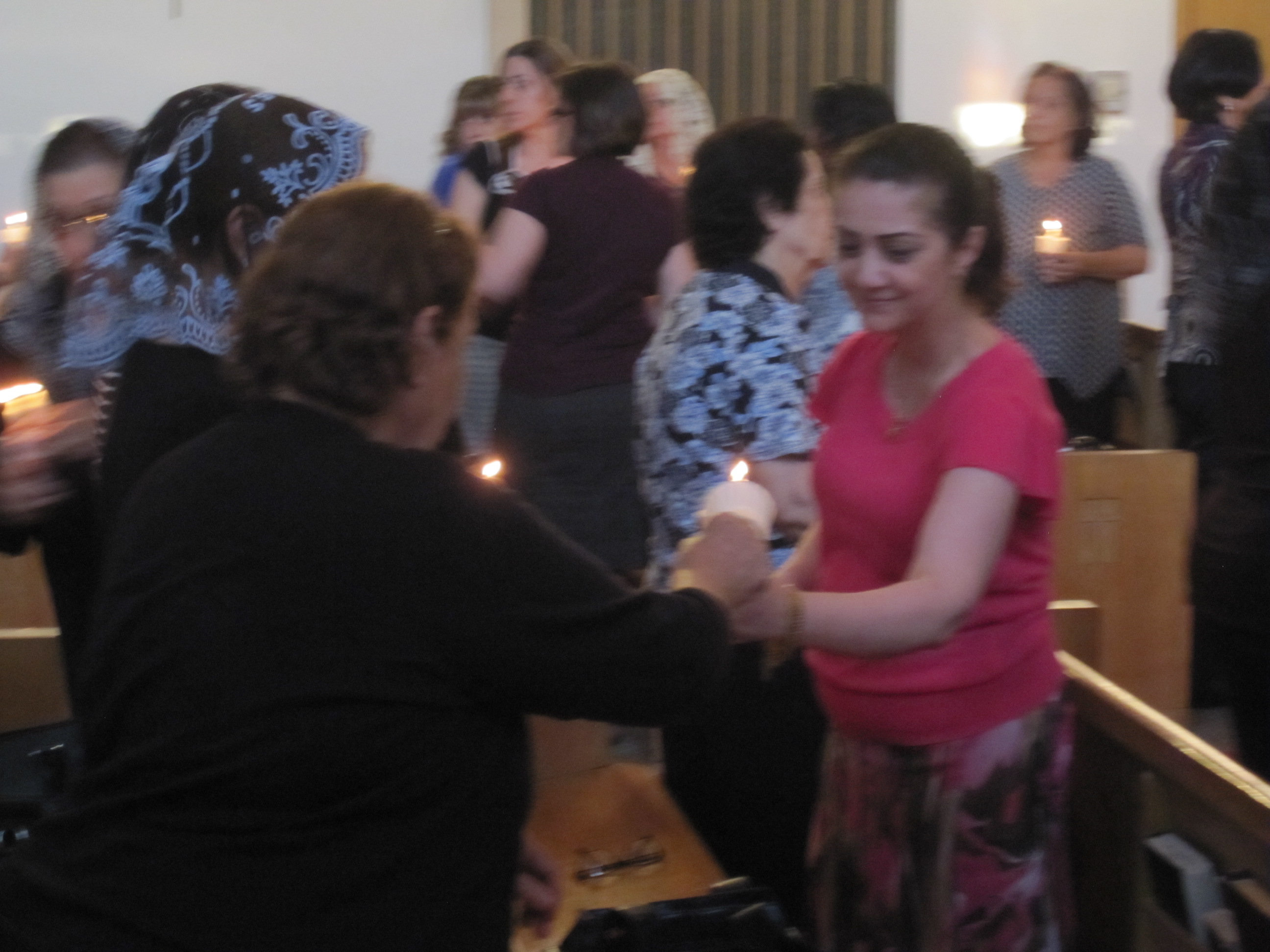 Chaldeans_Paryaing_For_Karada07